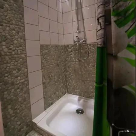 2 Pieces Ou Studio Au Coeur De La Vieille Apartman *