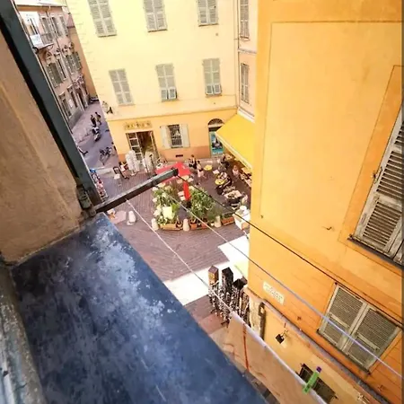 Apartman 2 Pieces Ou Studio Au Coeur De La Vieille