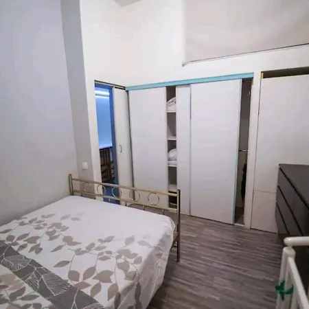 Апартаменты 2 Pieces Ou Studio Au Coeur De La Vieille